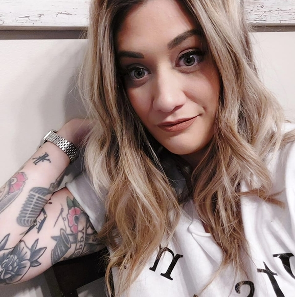 Meet your Posher, Kristyn - Picture 1 of 1